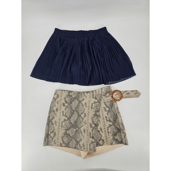 Zara Pants - LOT OF 2 Zara Bermuda Skort Snake Print & Pleated Shorts Women's Sz Medium Multi